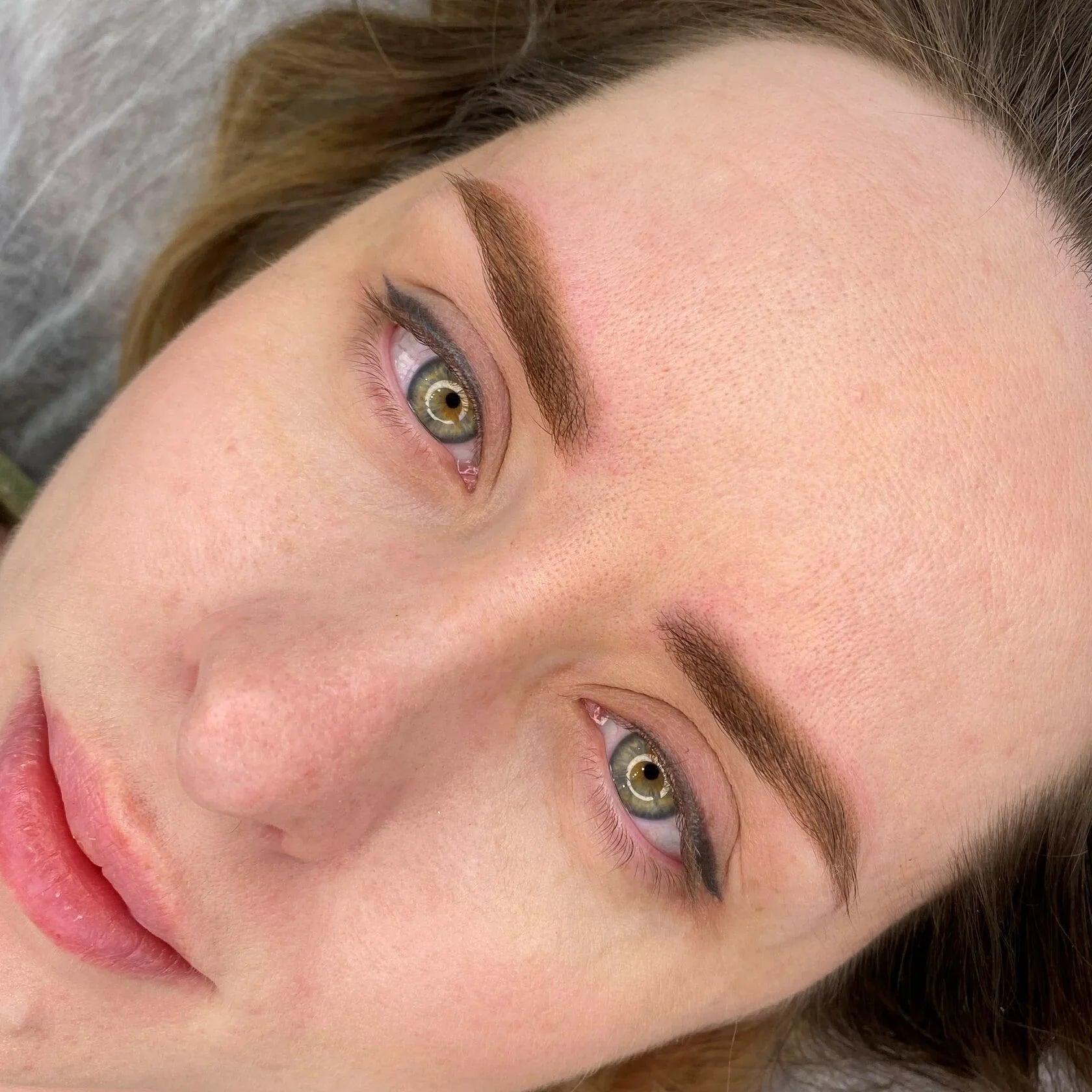 Healed result of Tint Medium Brown – natural chestnut brows