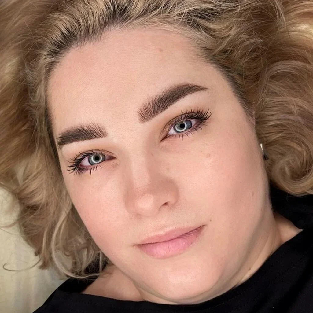 Healed result of Tint Medium Brown – natural chestnut brows
